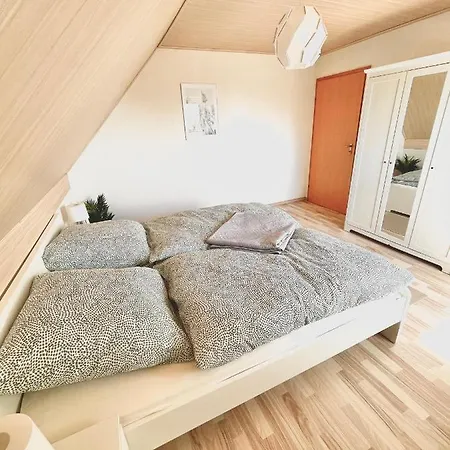 Ferienwohnung-plueschmors-haus-suenn-eck-fehmarn Apartment Landkirchen