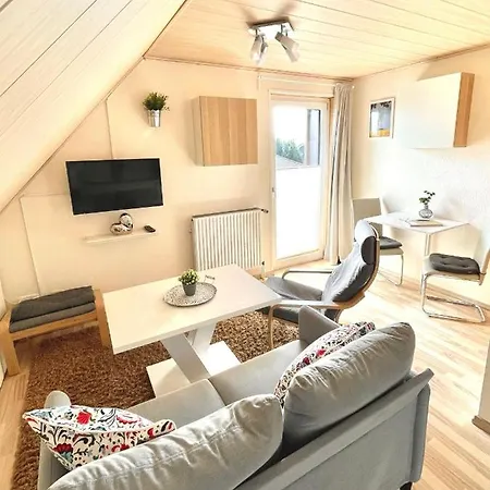 Apartment Ferienwohnung-plueschmors-haus-suenn-eck-fehmarn